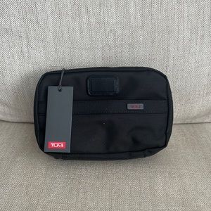 Tumi Travel Kit - black, new, unused